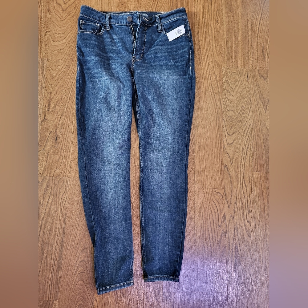 Old Navy High Rise Rockstar Super Skinny Jeans 6 Short